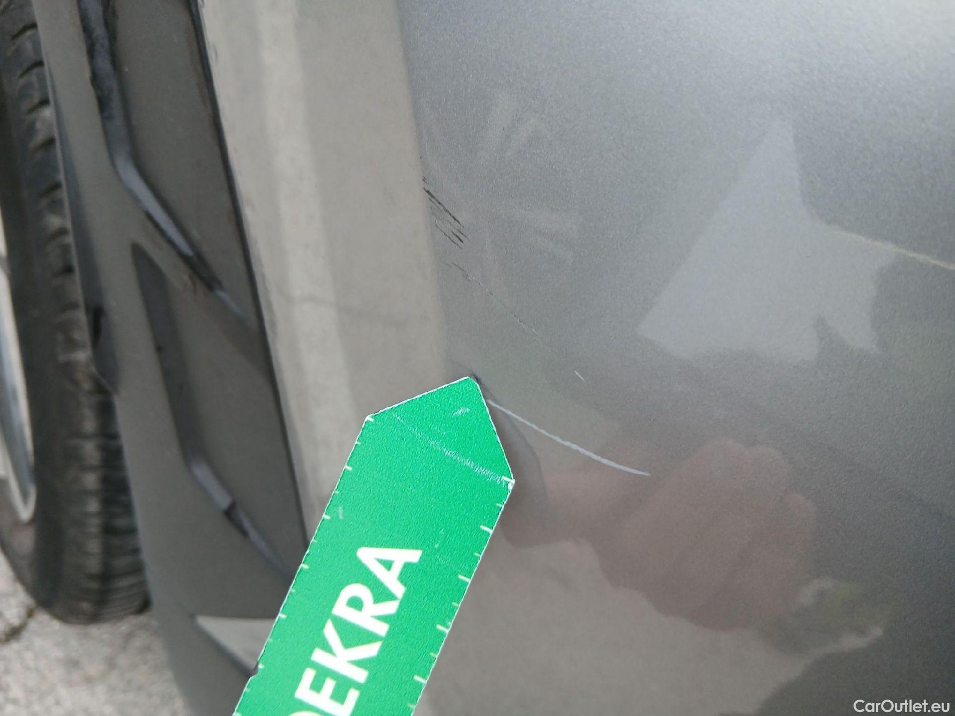  Hyundai  Tucson HYUNDAI  / 2020 / 5P / todoterreno 1.6 TGDI 169kW HEV Tecno Sky Auto #12