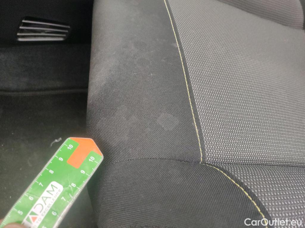  Citroen  C3 CITROEN  / 2020 / 5P / berlina con portón BlueHDi 75KW (100CV) S&S FEEL #6