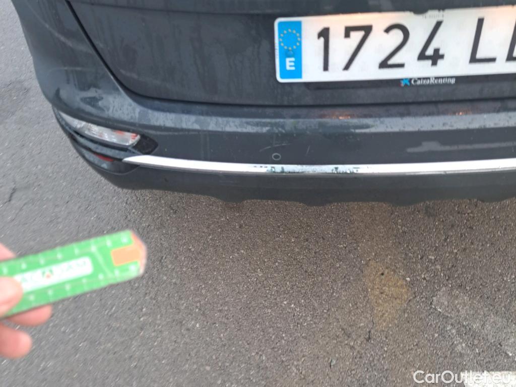  KIA  Sportage KIA  1.6MHEV Drive 100kW(136CV) 4x2(Crist Tintados) #23