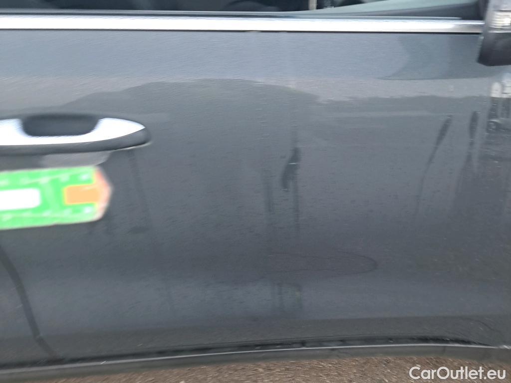  KIA  Sportage KIA  1.6MHEV Drive 100kW(136CV) 4x2(Crist Tintados) #27