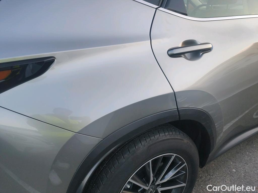  Lexus  NX LEXUS  / 2021 / 5P / todoterreno 350h Business City 2WD #7