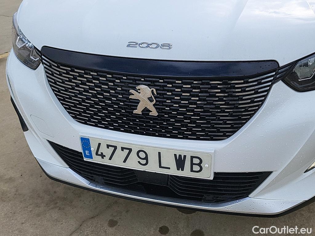  Peugeot  2008 PEUGEOT  / 2019 / 5P / todoterreno Allure BlueHDI 81kW (110CV) #21