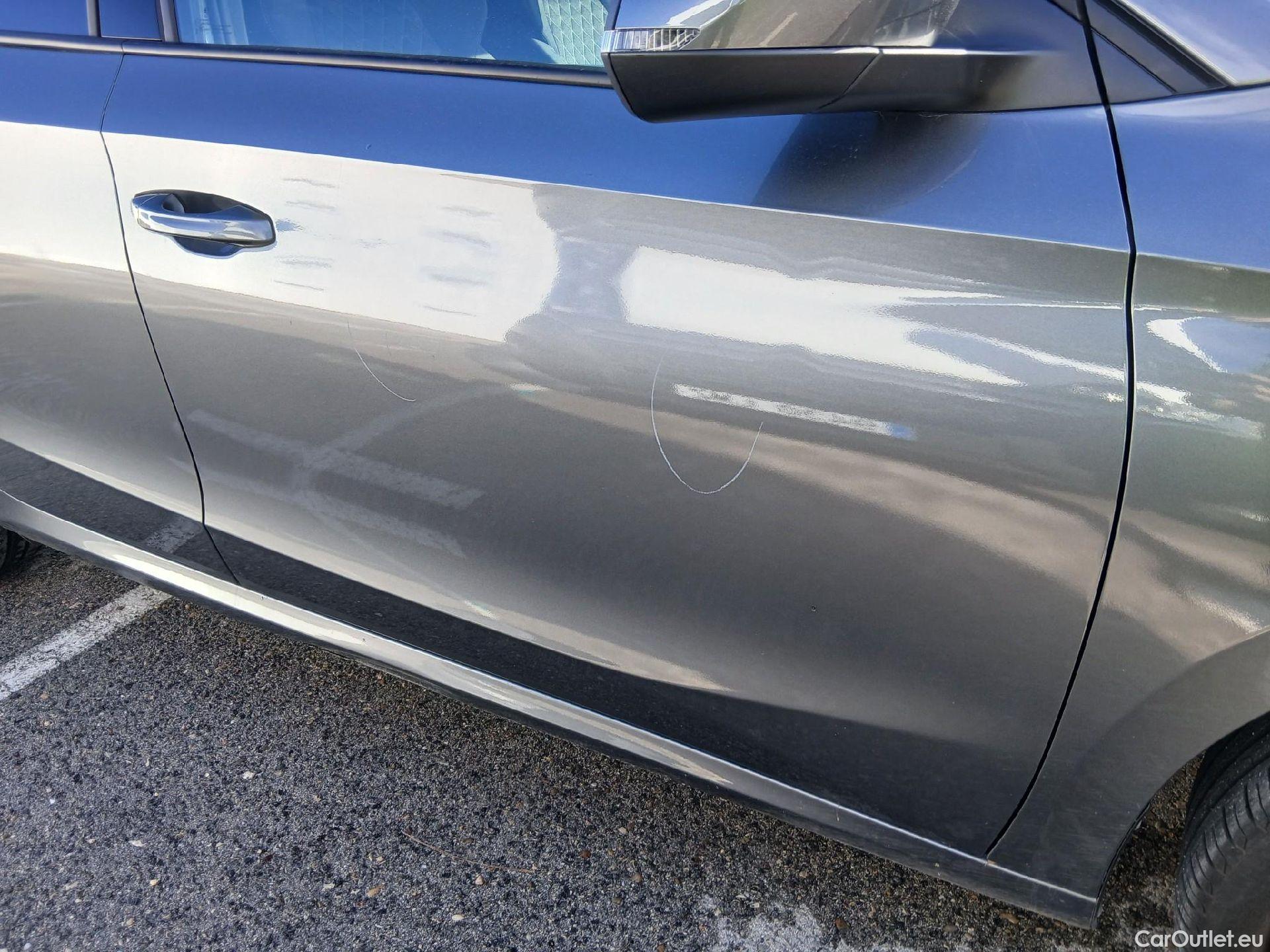  Skoda  Fabia SKODA  / 2021 / 5P / berlina con portón 1.0 TSI 70KW (95CV) Sport #36