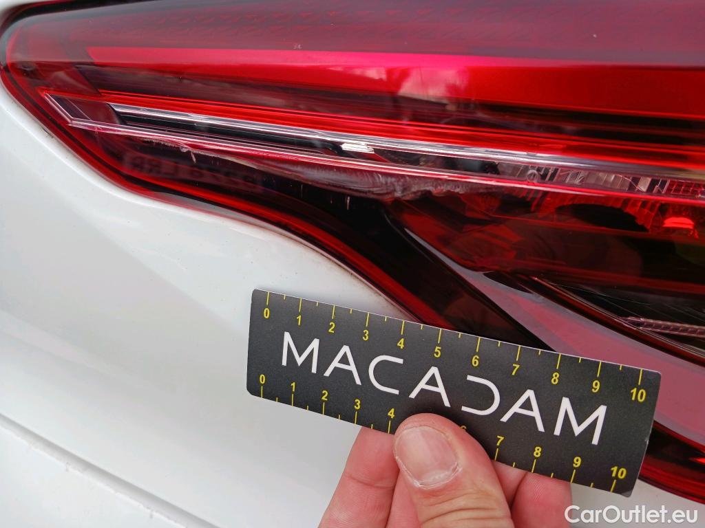  Renault  Clio RENAULT  / 2019 / 5P / berlina con portón Business Blue dCi 63 kW (85CV) #2