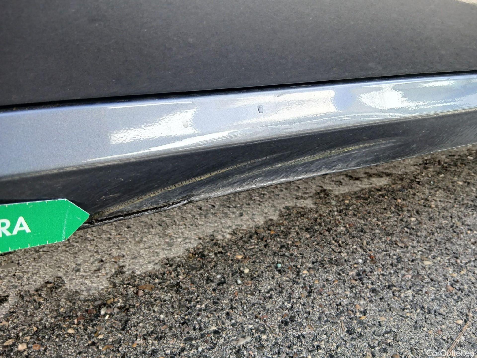  Skoda  Fabia SKODA  / 2021 / 5P / berlina con portón 1.0 TSI 70KW (95CV) Sport #41