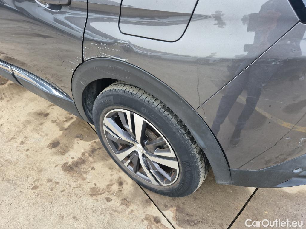  Peugeot  3008 PEUGEOT  Hybrid / 2020 / 5P / todoterreno 225 e-EAT8 Allure (AC2) #26