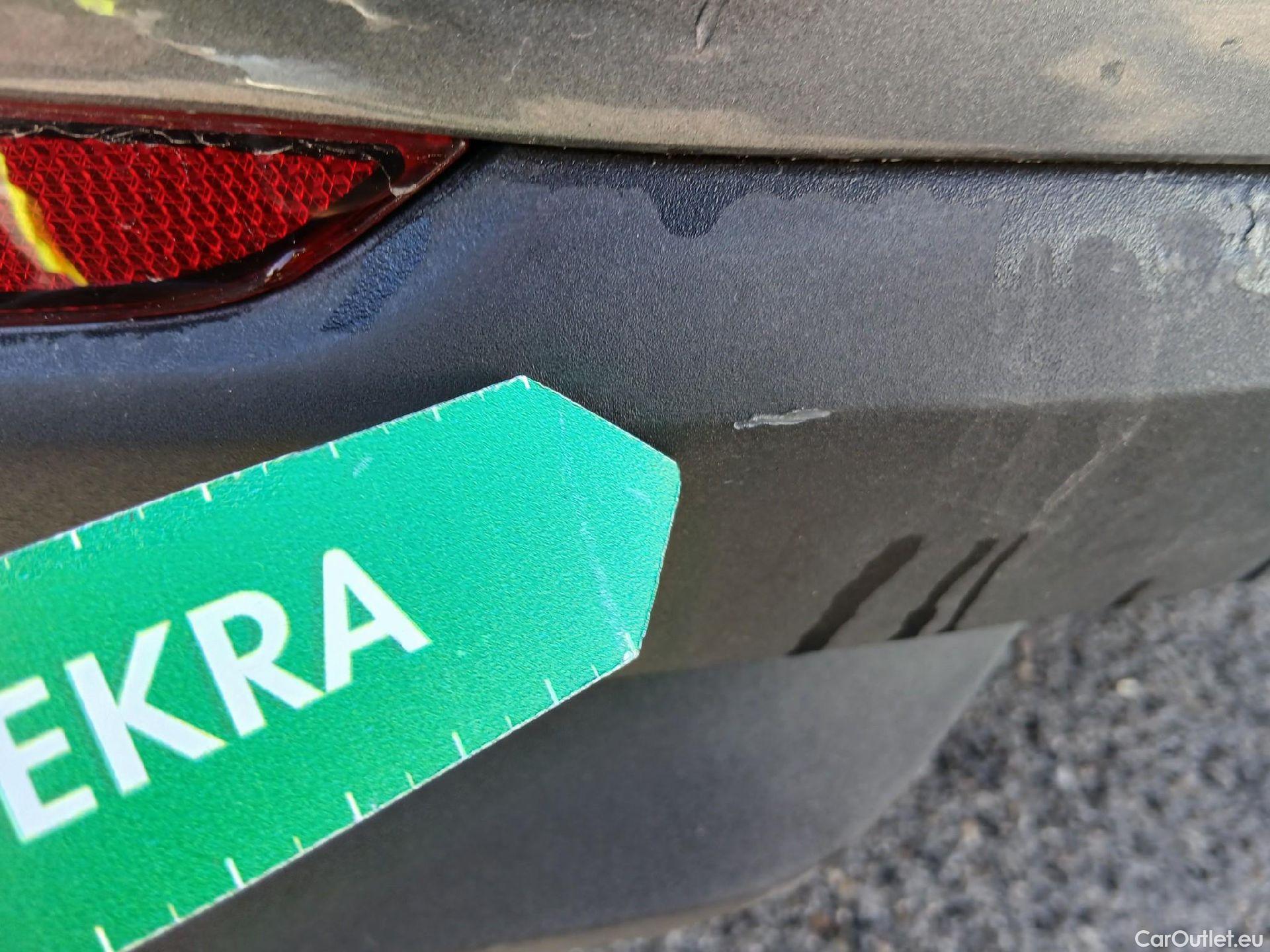  Skoda  Fabia SKODA  / 2021 / 5P / berlina con portón 1.0 TSI 70KW (95CV) Sport #30