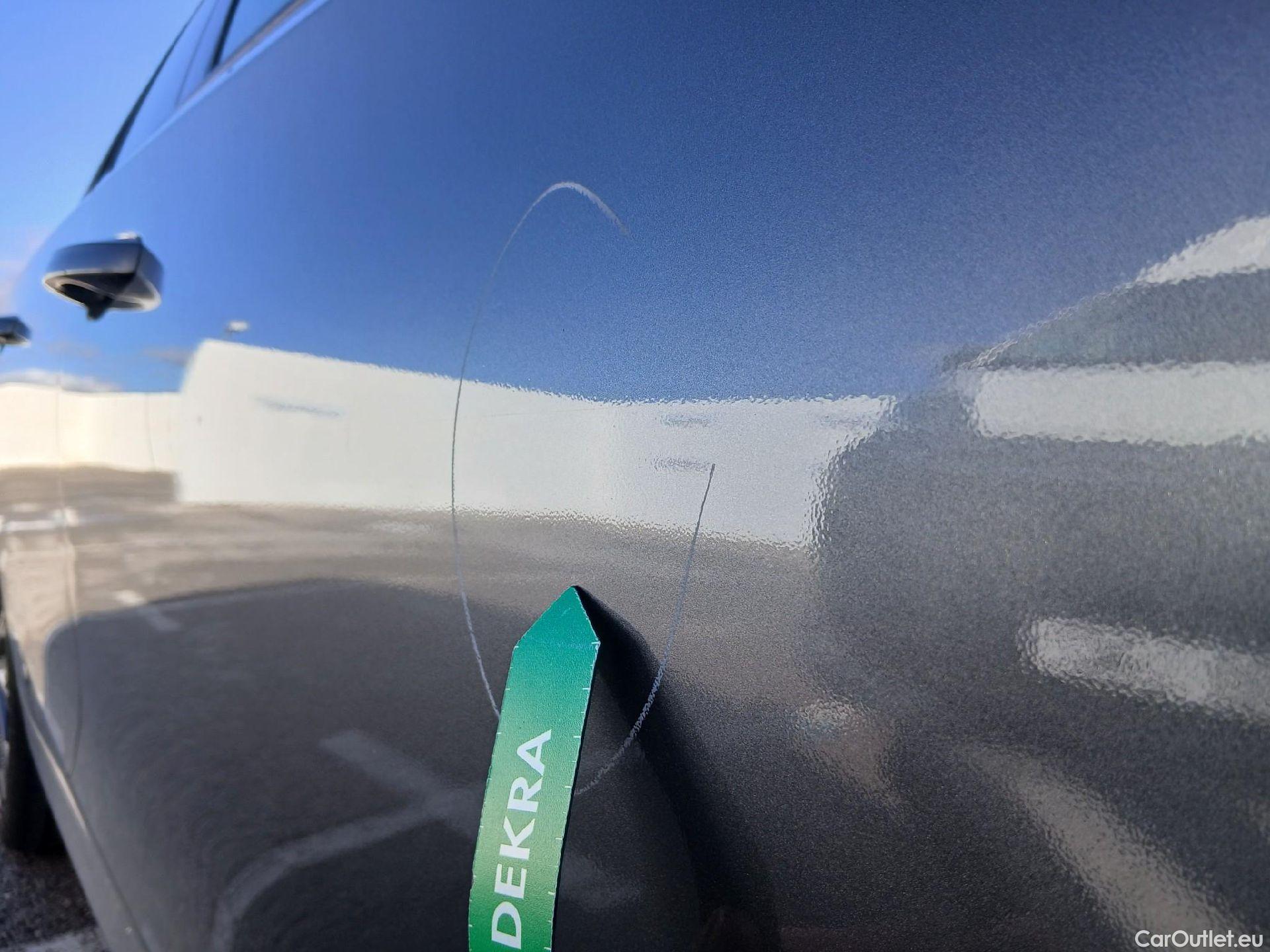  Skoda  Fabia SKODA  / 2021 / 5P / berlina con portón 1.0 TSI 70KW (95CV) Sport #35