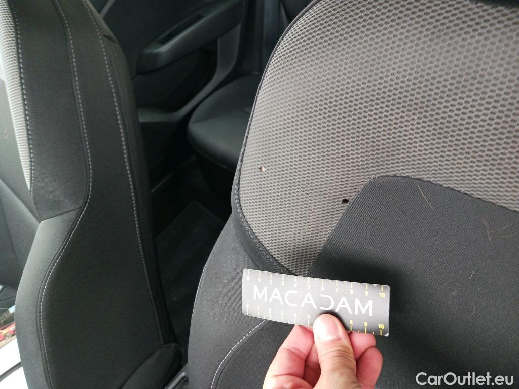  Renault  Clio RENAULT  / 2019 / 5P / berlina con portón Business Blue dCi 63 kW (85CV) #11