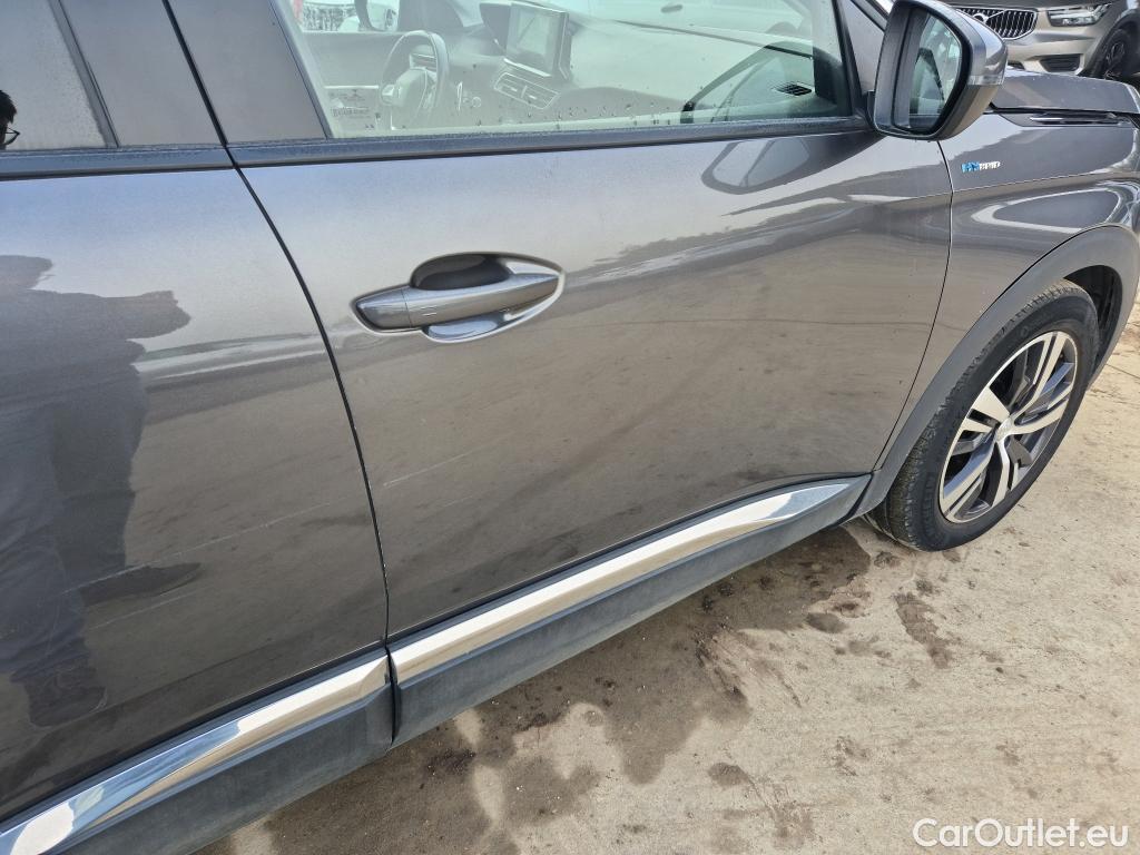  Peugeot  3008 PEUGEOT  Hybrid / 2020 / 5P / todoterreno 225 e-EAT8 Allure (AC2) #15