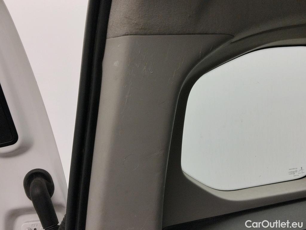  Citroen  Berlingo CITROEN  COMBI Talla M BlueHDi 100 S&S LIVE #36