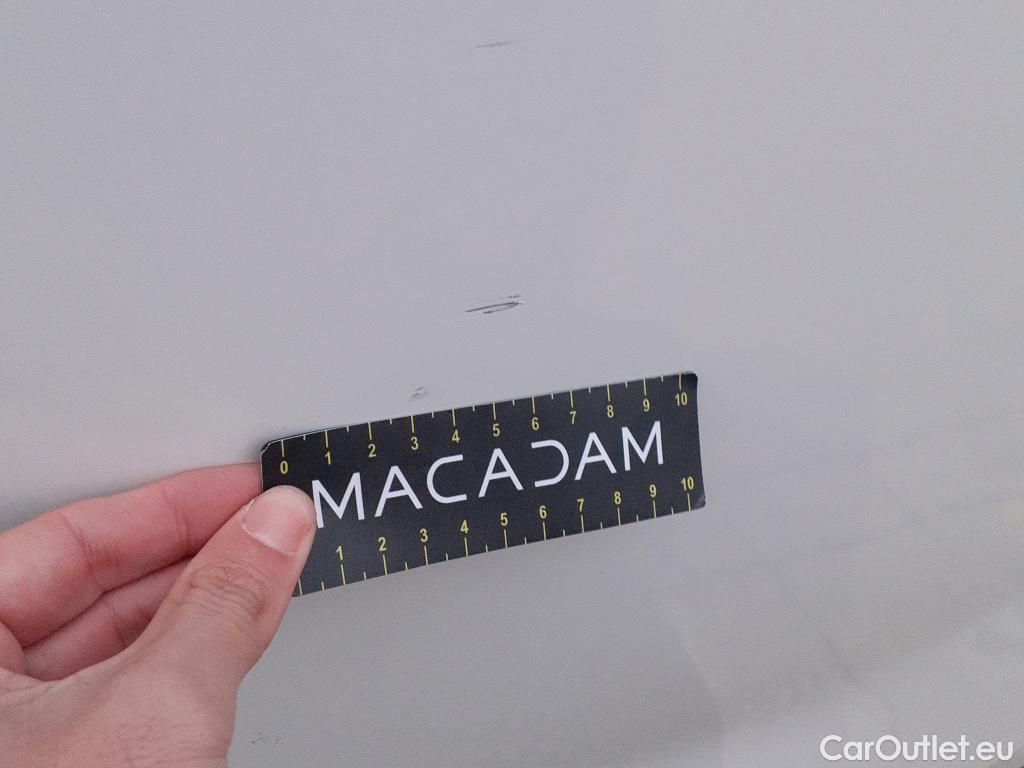  Fiat  Fiorino FIAT  / 2016 / 3P / furgón derivado de turismo Cargo Base 1.4 Natural Power 51kW (70CV) #37