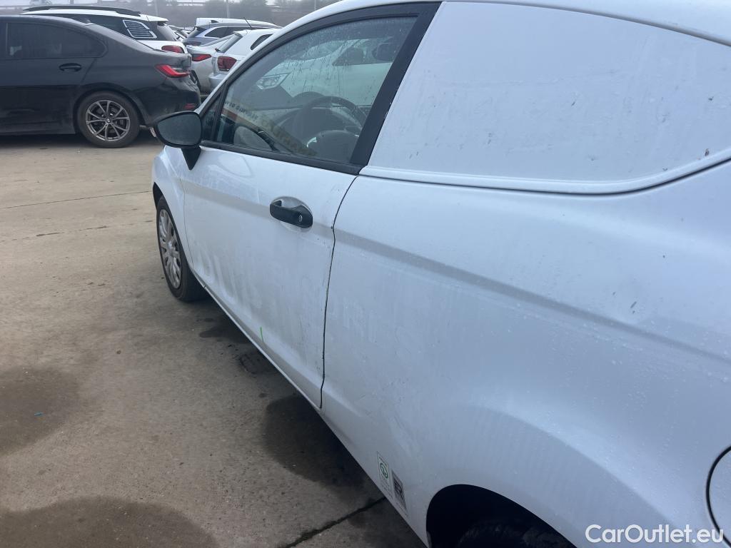  Ford  Fiesta FORD  Van / 2012 / 3P / berlina comercial 1.5 TDCi 55kW (75CV) #2