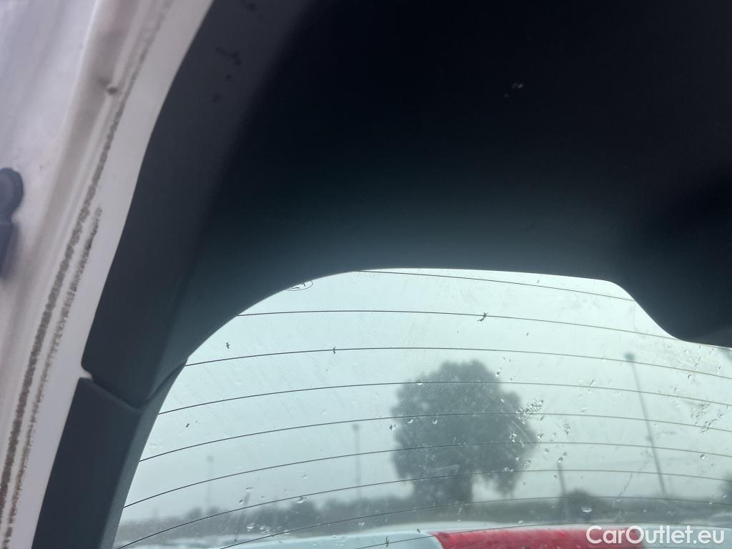  Ford  Fiesta FORD  Van / 2012 / 3P / berlina comercial 1.5 TDCi 55kW (75CV) #18