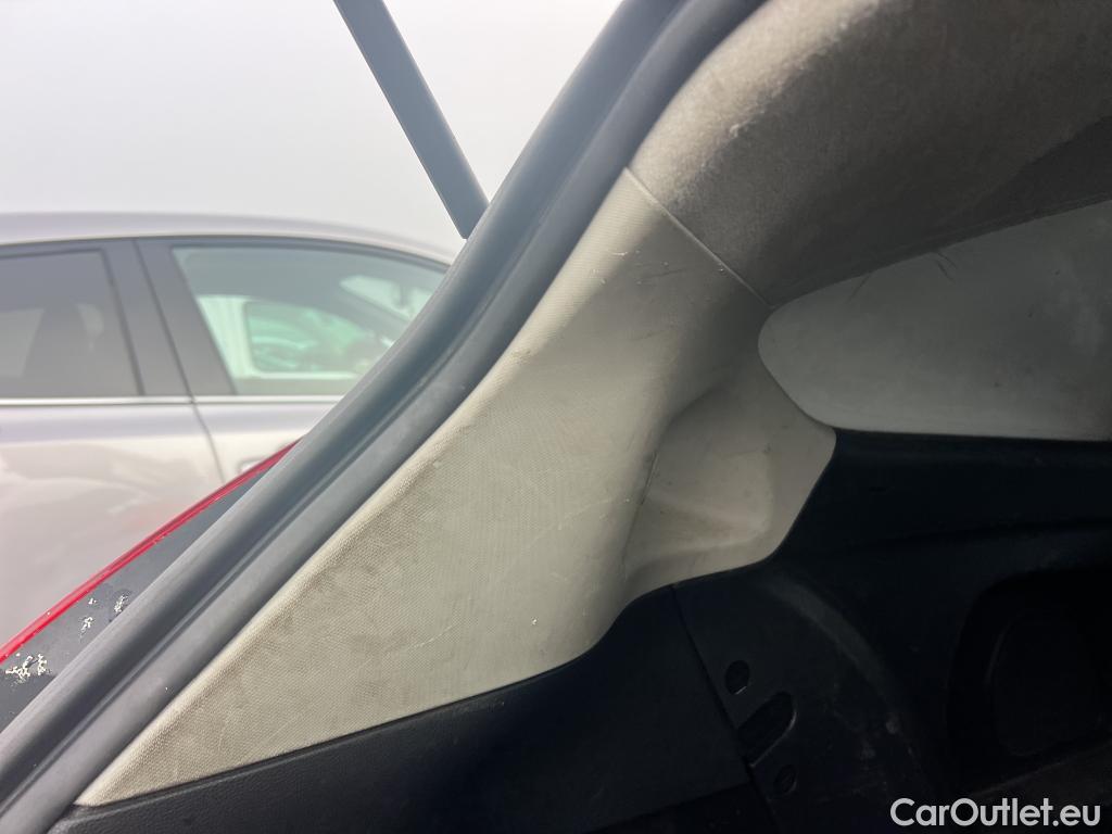  Ford  Fiesta FORD  Van / 2012 / 3P / berlina comercial 1.5 TDCi 55kW (75CV) #12