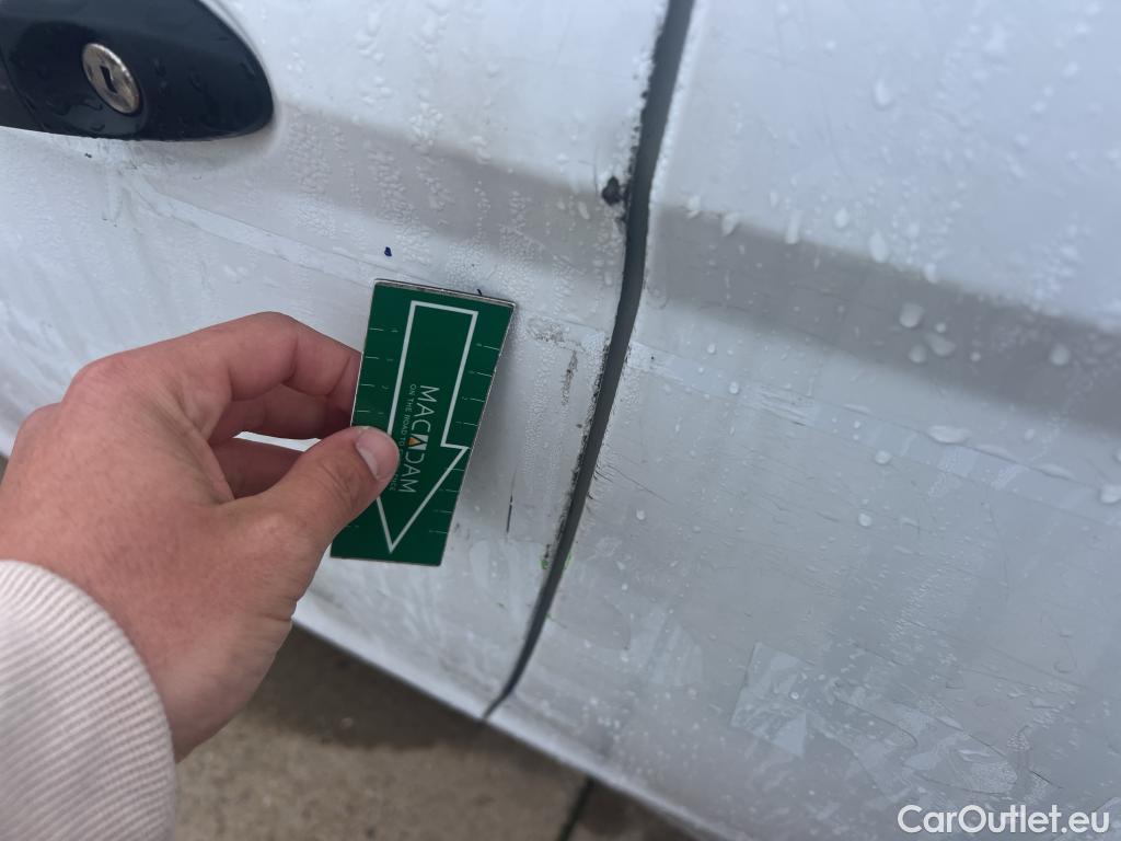  Ford  Fiesta FORD  Van / 2012 / 3P / berlina comercial 1.5 TDCi 55kW (75CV) #8