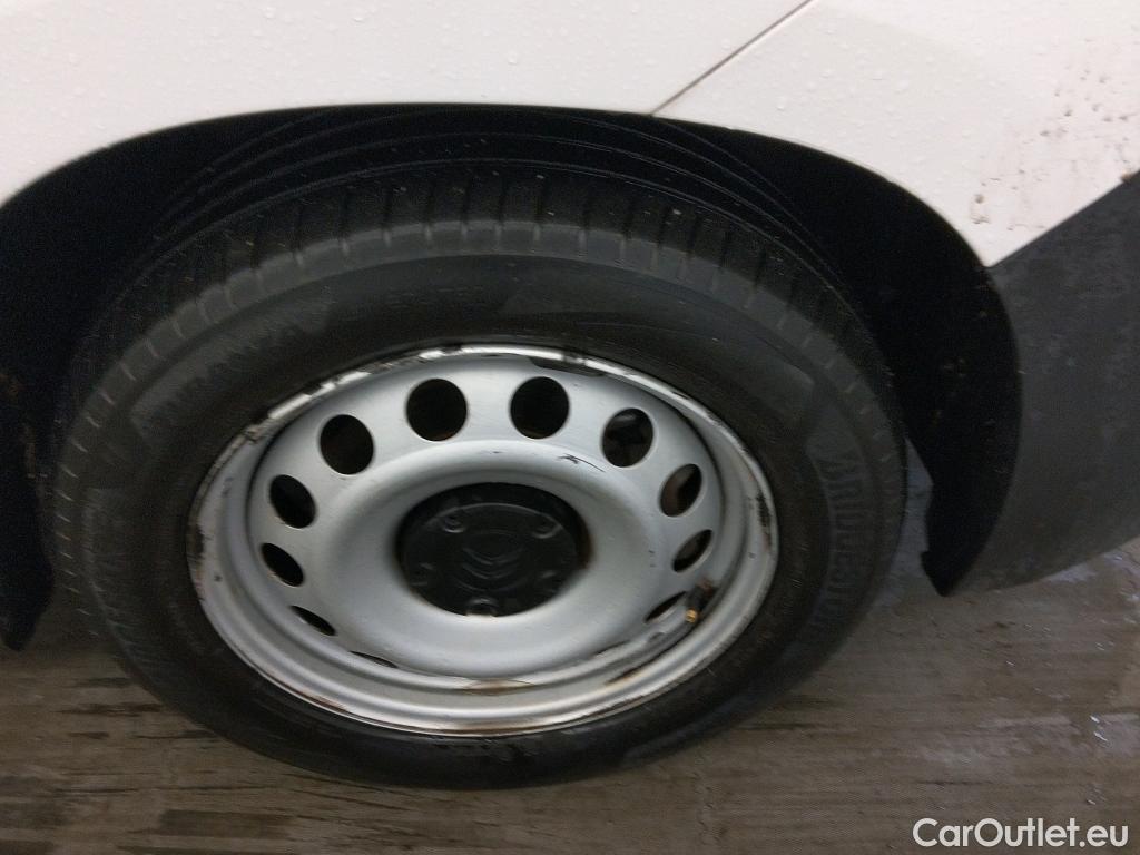  Citroen  Berlingo CITROEN  COMBI Talla M BlueHDi 100 S&S LIVE #42