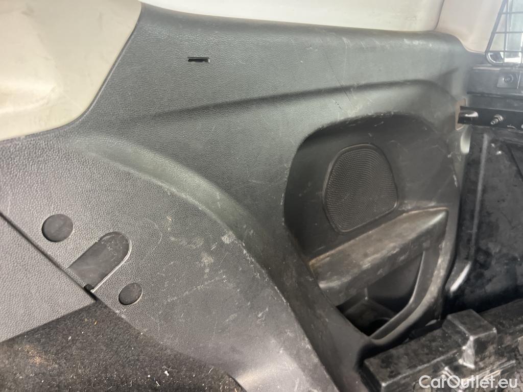  Ford  Fiesta FORD  Van / 2012 / 3P / berlina comercial 1.5 TDCi 55kW (75CV) #15