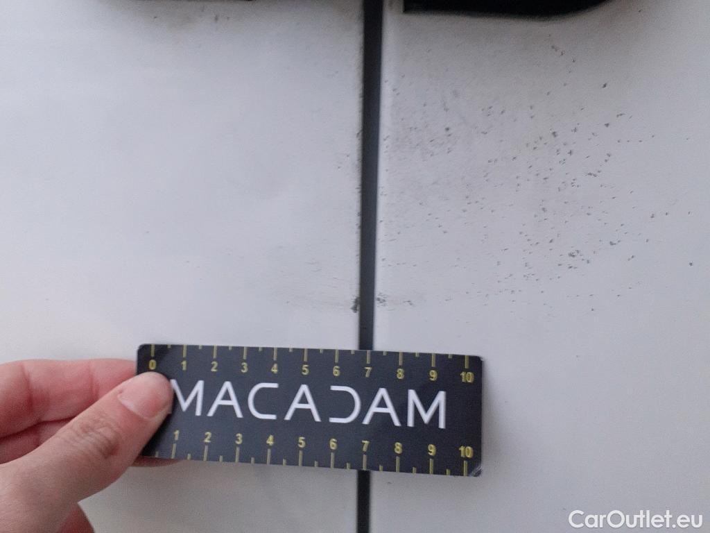  Fiat  Fiorino FIAT  / 2016 / 3P / furgón derivado de turismo Cargo Base 1.4 Natural Power 51kW (70CV) #29