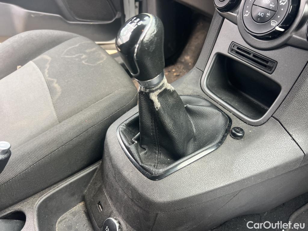  Ford  Fiesta FORD  Van / 2012 / 3P / berlina comercial 1.5 TDCi 55kW (75CV) #23