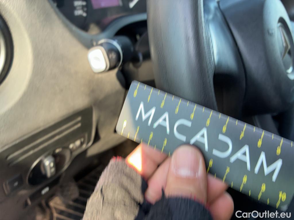  Mercedes  Vito MERCEDES-BENZ  / 2014 / 4P / furgón 111 CDI Larga #26