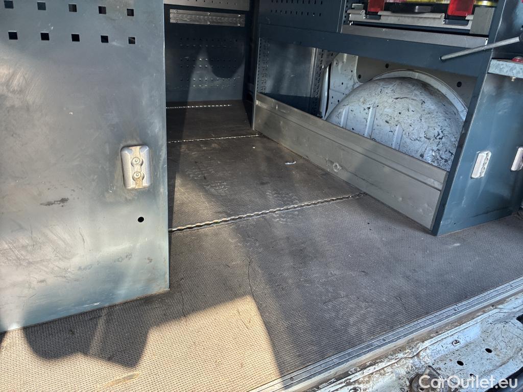  Mercedes  Vito MERCEDES-BENZ  / 2014 / 4P / furgón 111 CDI Larga #36