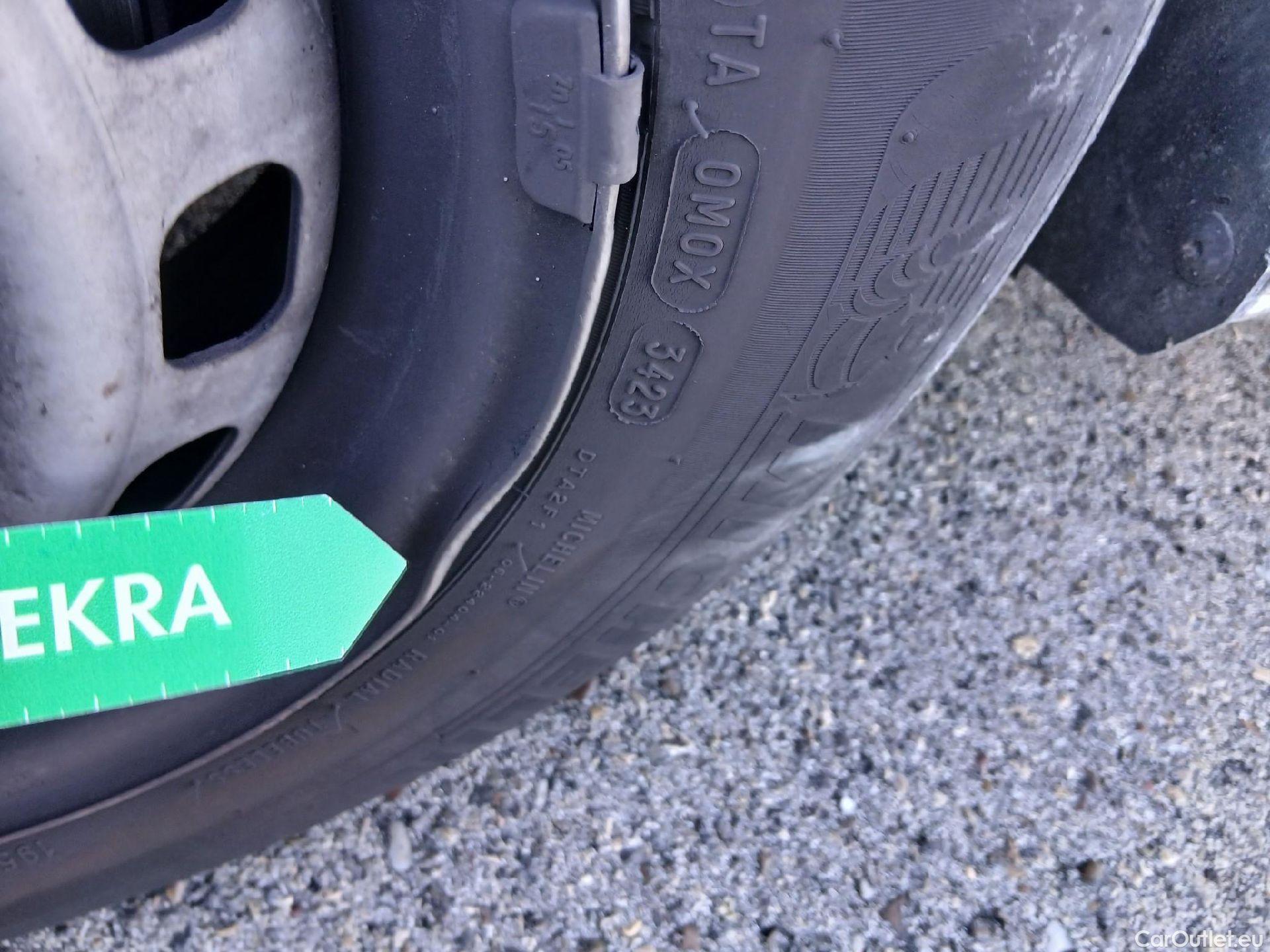  Opel  Combo  E Cargo Express 1.5 75CV MT5 E6dT #3