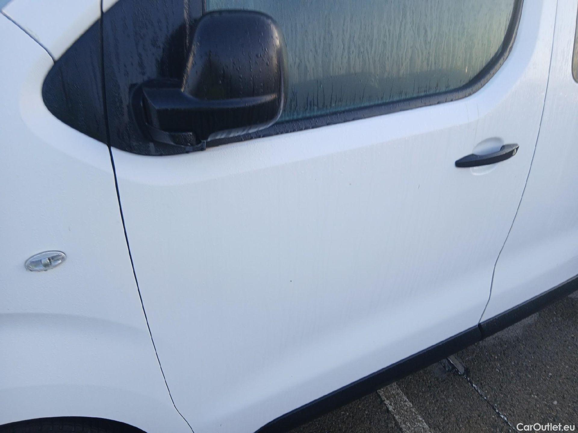  Peugeot  Expert PEUGEOT  / 2016 / 4P / combi Combi BlueHDi 145 S&S Standard #13