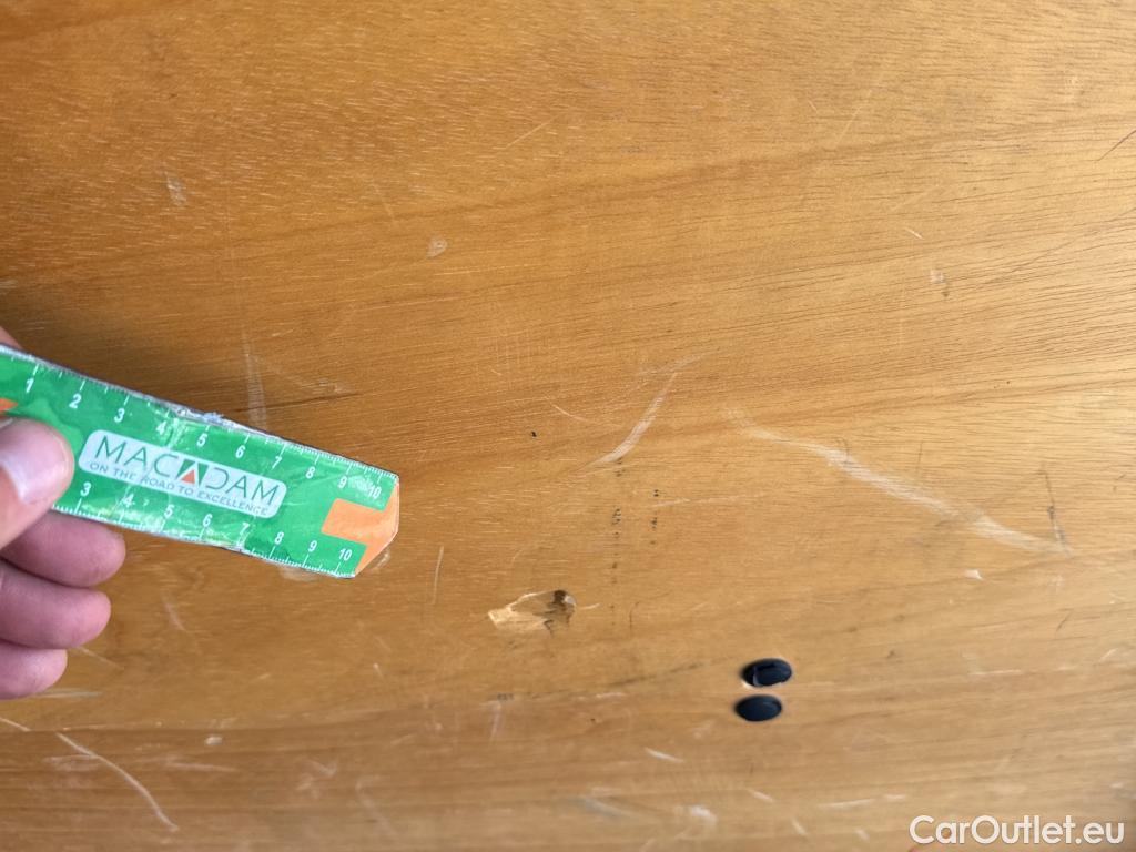  Ford  Transit FORD  VU 4p 6G furgón 350 96kW L3H2 Van Trend Delantera #23