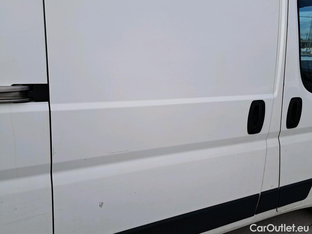  Peugeot  Boxer PEUGEOT  / 2014 / 4P / furgón 335 L2 H2 BHDI 103kW (140CV) S&S 6 V. M (CX) #16