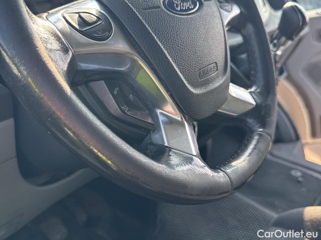  Ford  Transit FORD  VU 4p 6G furgón 350 96kW L3H2 Van Trend Delantera #58