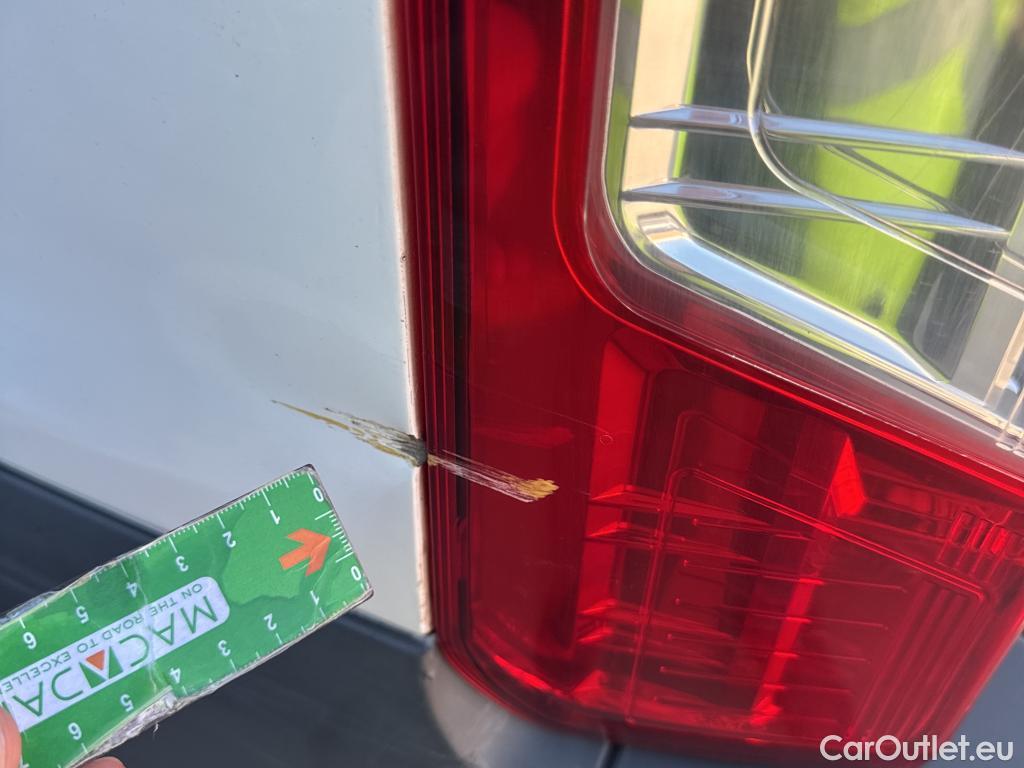  Ford  Transit FORD  VU 4p 6G furgón 350 96kW L3H2 Van Trend Delantera #9