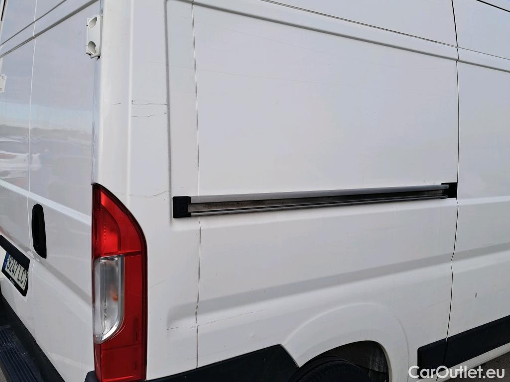  Peugeot  Boxer PEUGEOT  / 2014 / 4P / furgón 335 L2 H2 BHDI 103kW (140CV) S&S 6 V. M (CX) #11