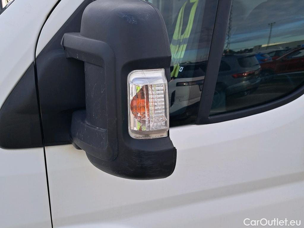  Peugeot  Boxer PEUGEOT  / 2014 / 4P / furgón 335 L2 H2 BHDI 103kW (140CV) S&S 6 V. M (CX) #26