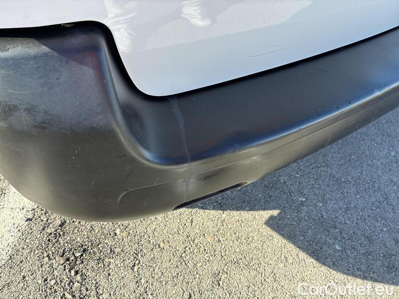  Opel  Vivaro OPEL  / 2019 / 4P / furgón 1.5 Diésel 74kW(100CV)M Std Exp #8