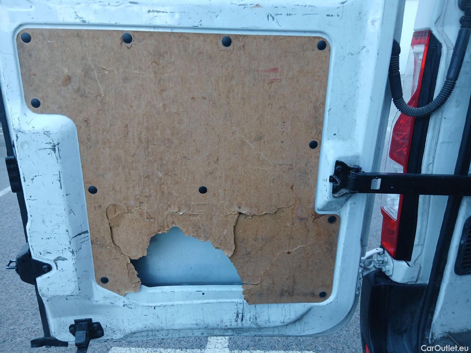  Nissan  NV400 NISSAN  / 2011 / 4P / furgón L2H2 3,5T 2.3dCi 99kW FWD Optima #13