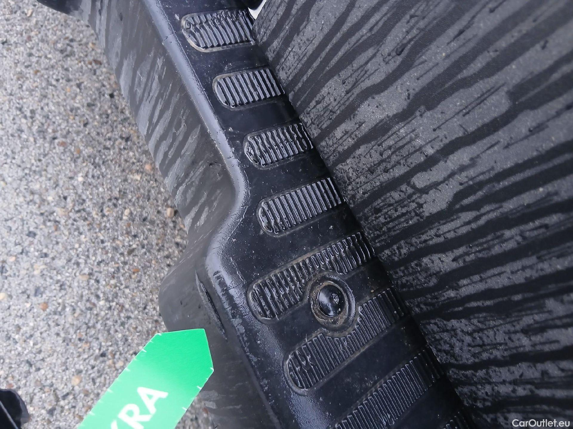  Nissan  NV400 NISSAN  / 2011 / 4P / furgón L2H2 3,5T 2.3dCi 99kW FWD Optima #56