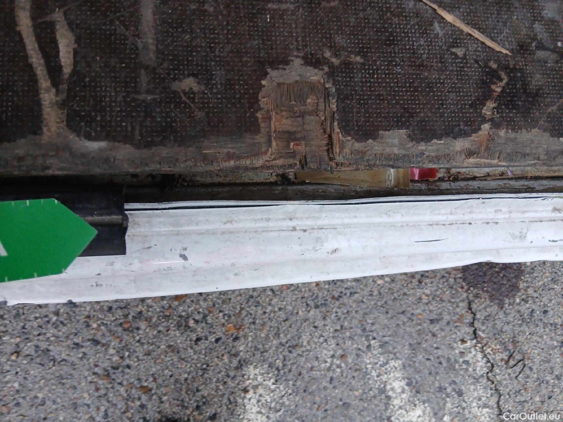  Nissan  NV400 NISSAN  / 2011 / 4P / furgón L2H2 3,5T 2.3dCi 99kW FWD Optima #32