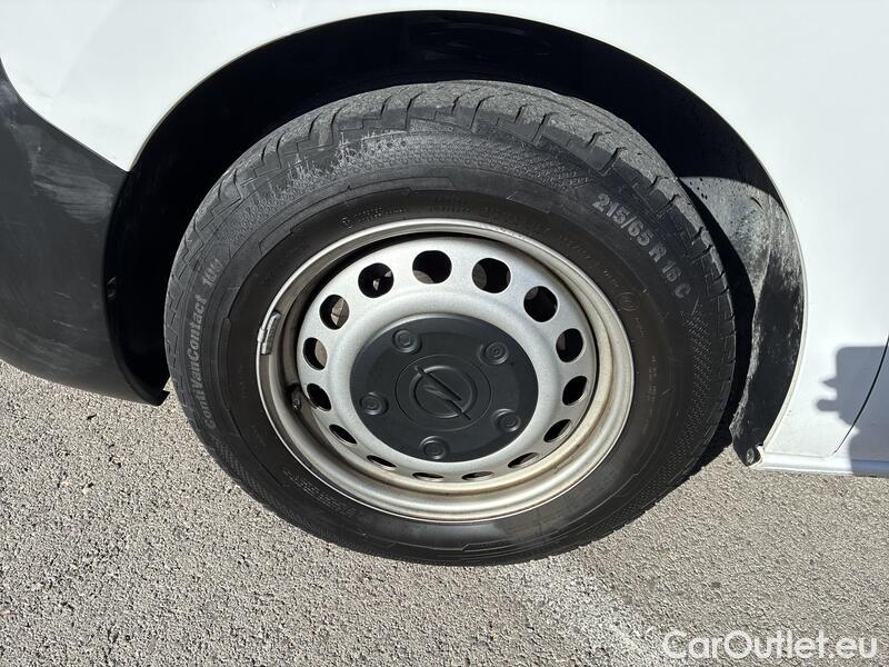  Opel  Vivaro OPEL  / 2019 / 4P / furgón 1.5 Diésel 74kW(100CV)M Std Exp #18