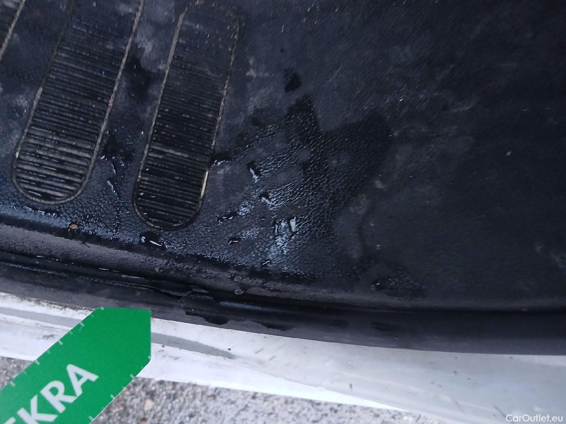  Nissan  NV400 NISSAN  / 2011 / 4P / furgón L2H2 3,5T 2.3dCi 99kW FWD Optima #8