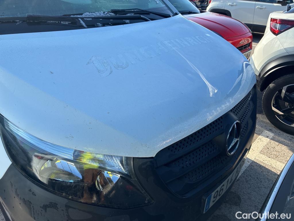  Mercedes  Vito MERCEDES-BENZ  / 2014 / 4P / furgón 111 CDI Larga #7