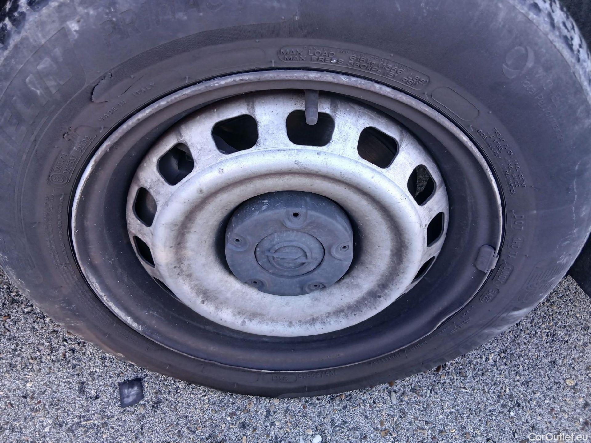  Opel  Combo  E Cargo Express 1.5 75CV MT5 E6dT #2