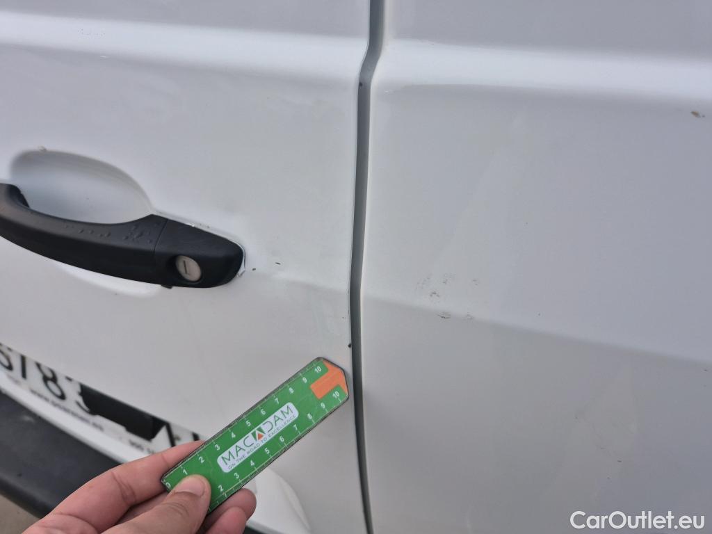  Peugeot  Partner PEUGEOT  / 2018 / 4P / furgón derivado de turismo Premium Standard 600kg BlueHDi 73kW (AC) #39