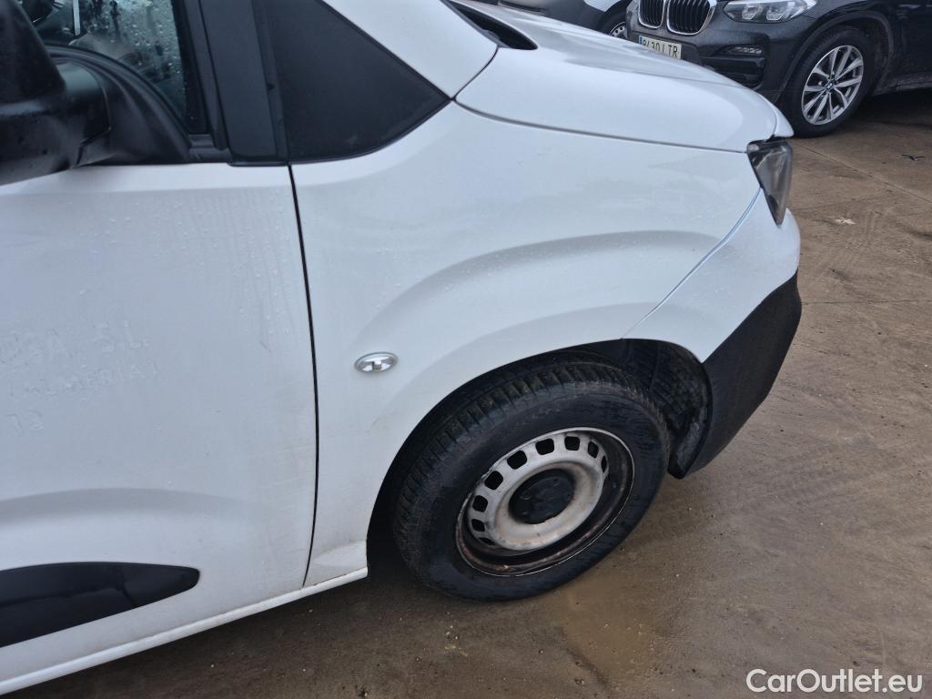  Peugeot  Partner PEUGEOT  / 2018 / 4P / furgón derivado de turismo Premium Standard 600kg BlueHDi 73kW (AC) #12