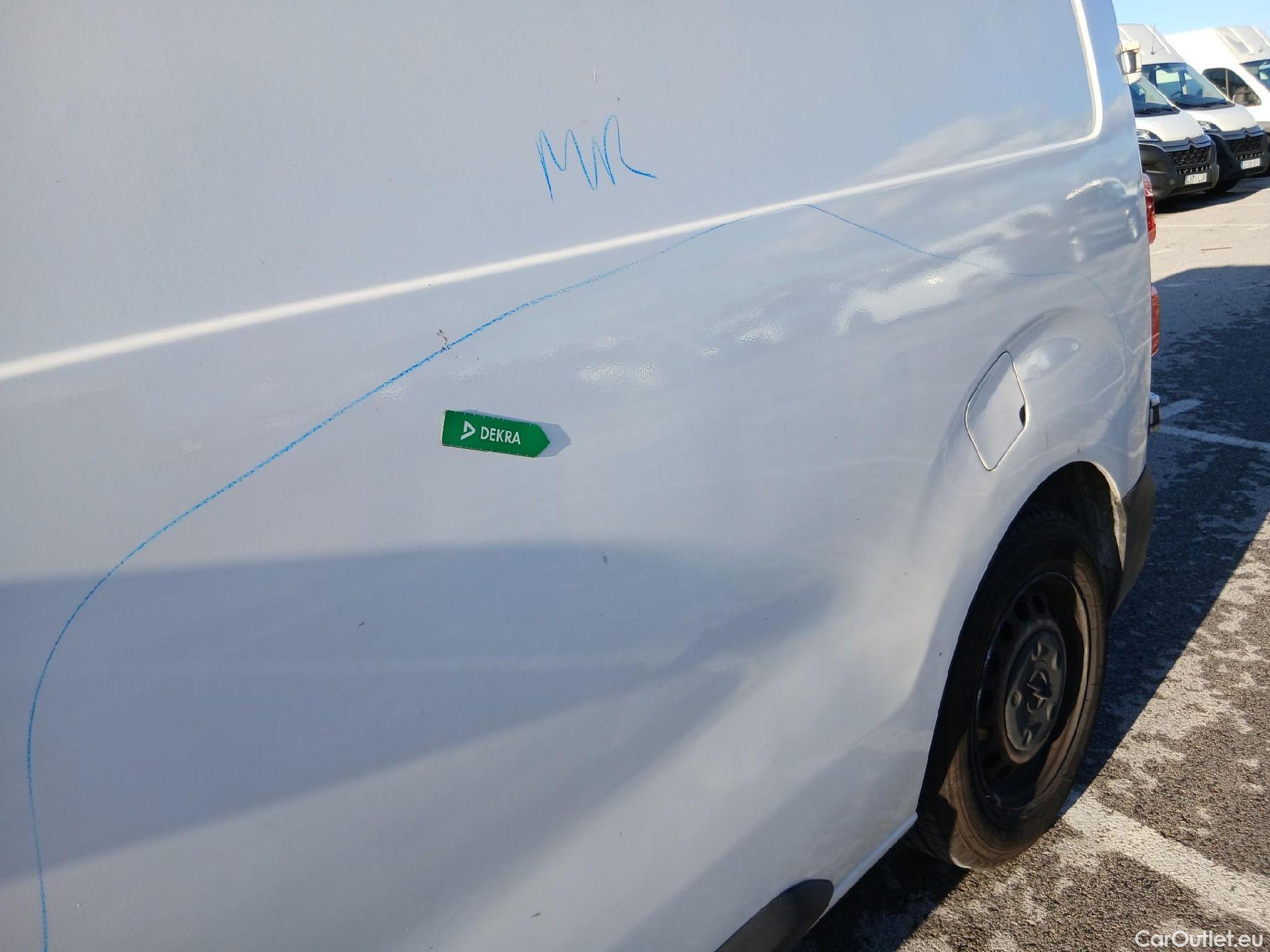  Opel  Vivaro OPEL  / 2019 / 4P / furgón 1.5 Diésel 74kW (100CV) M Std Express (CX) #14