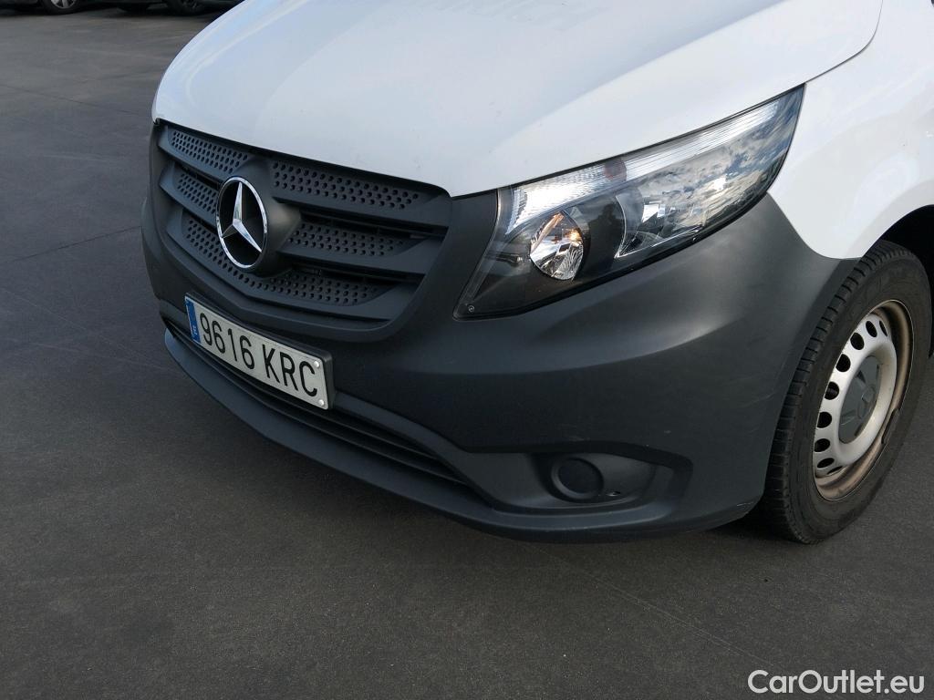  Mercedes  Vito MERCEDES-BENZ  / 2014 / 4P / furgón 111 CDI Larga #11