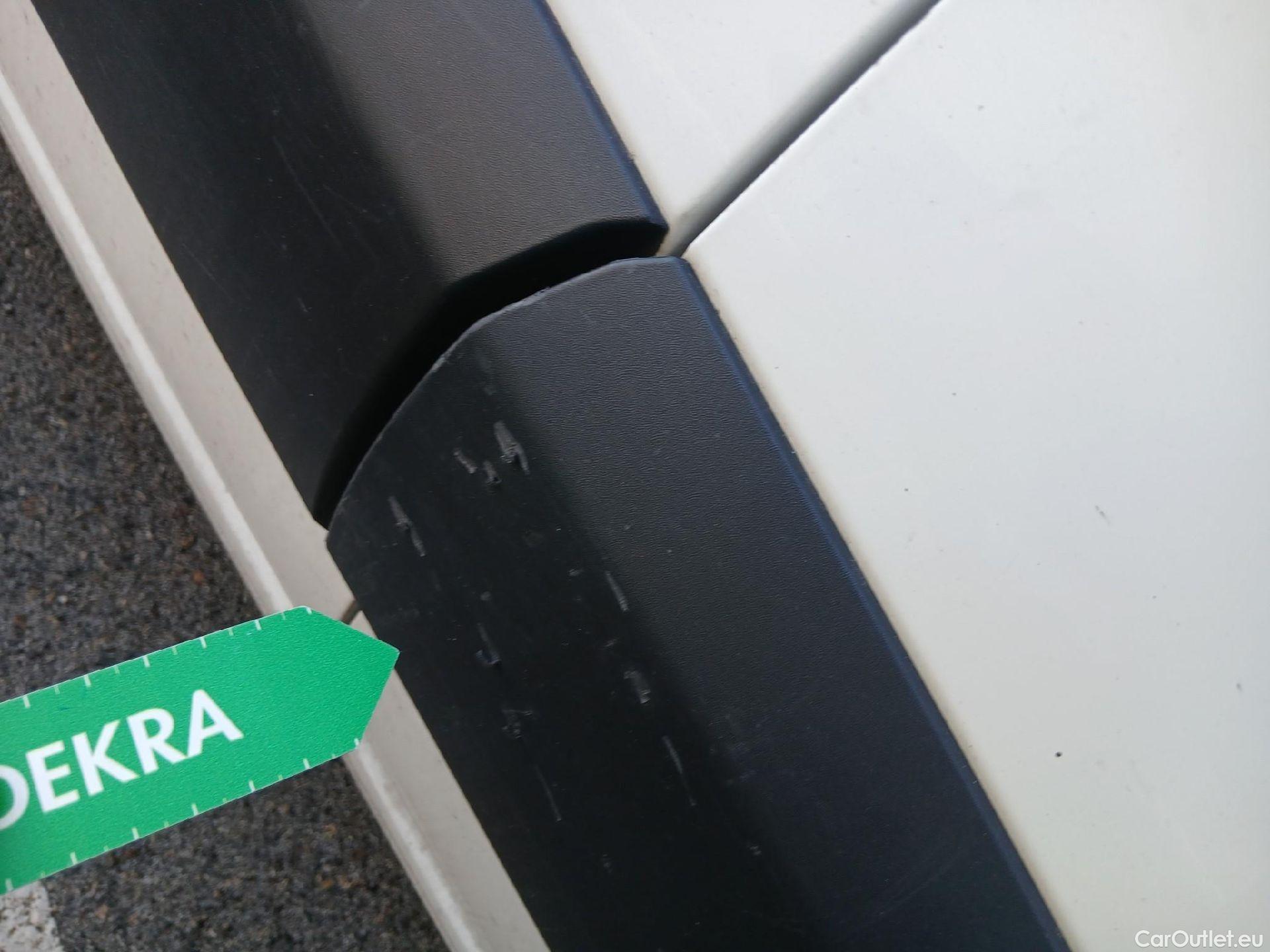  Opel  Combo  E Cargo Express 1.5 75CV MT5 E6dT #50