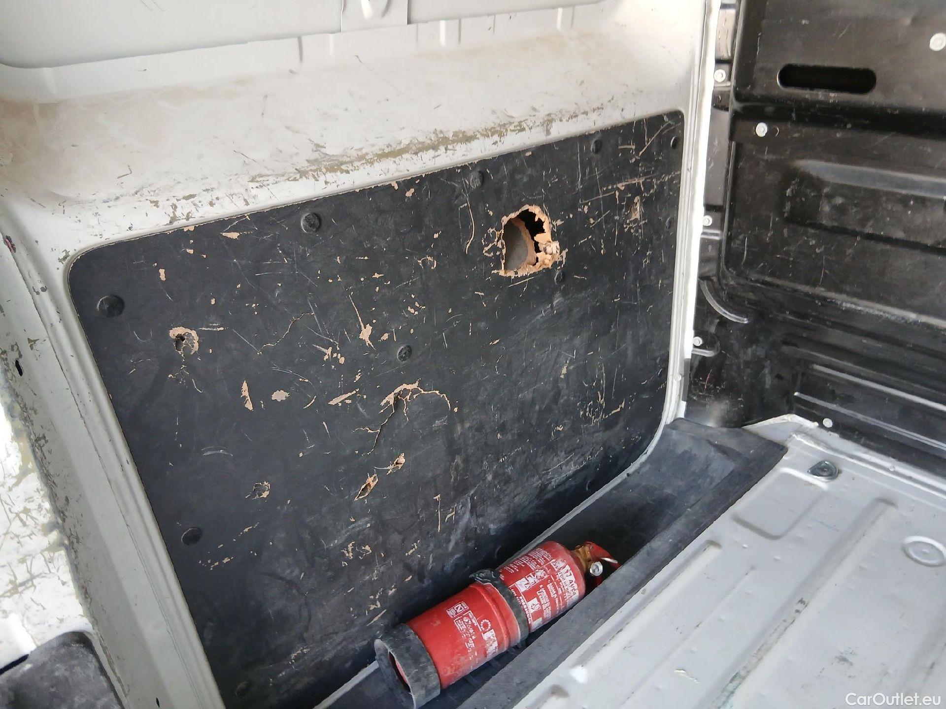  Opel  Vivaro OPEL  / 2019 / 4P / furgón 1.5 Diésel 74kW (100CV) M Std Express (CX) #31