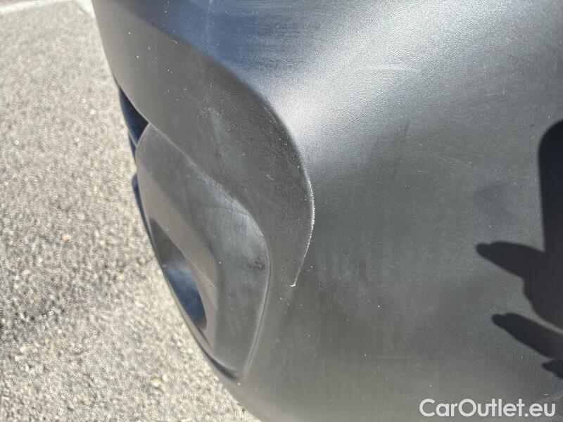  Opel  Vivaro OPEL  / 2019 / 4P / furgón 1.5 Diésel 74kW(100CV)M Std Exp #19