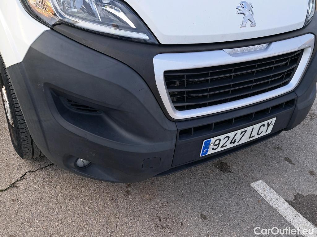  Peugeot  Boxer PEUGEOT  / 2014 / 4P / furgón 335 L2 H2 BHDI 103kW (140CV) S&S 6 V. M (CX) #24